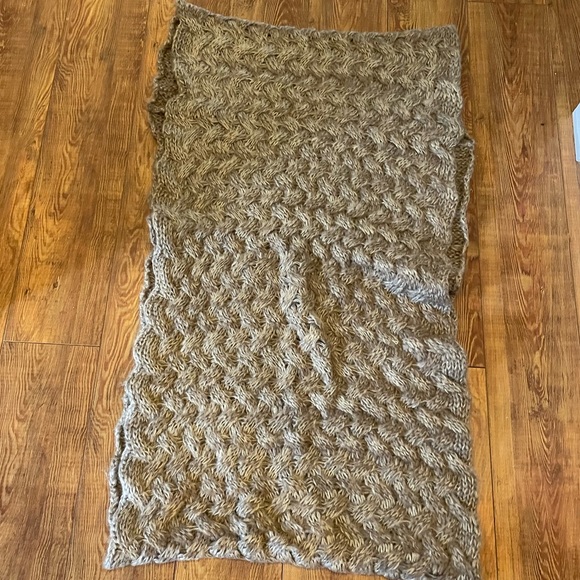 Large soft infinity scarf - Picture 3 of 4